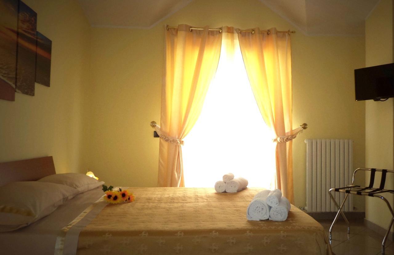 Bed and Breakfast Il Girasole Вибо-Валентия Экстерьер фото